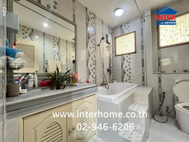 place photo 25