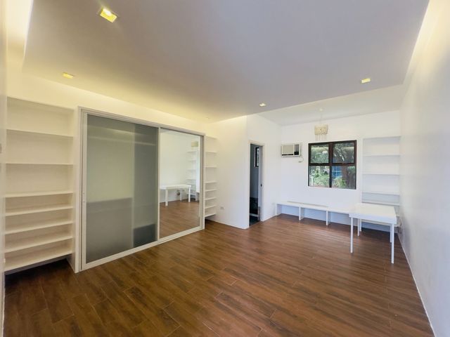 place photo 54