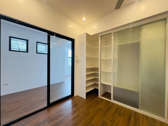place photo 70