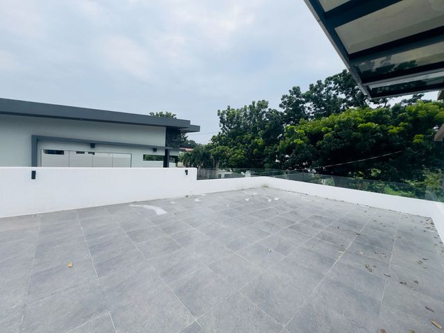 place photo 71