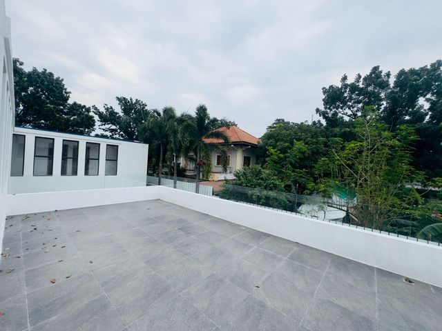 place photo 72