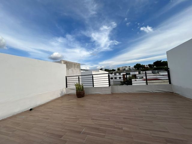 place photo 39