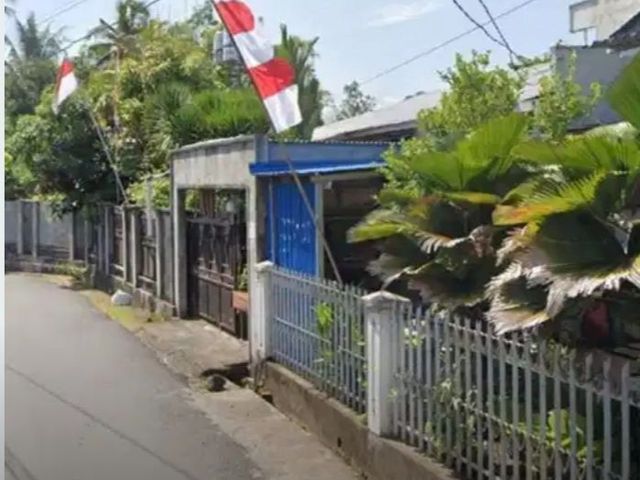 DISEWAKAN RUMAH