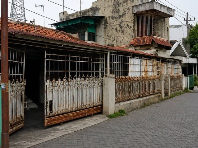 Disewakan rumah di Bulak rukem 2, 30 detik dari kedung cowek (jembatan suramadu)