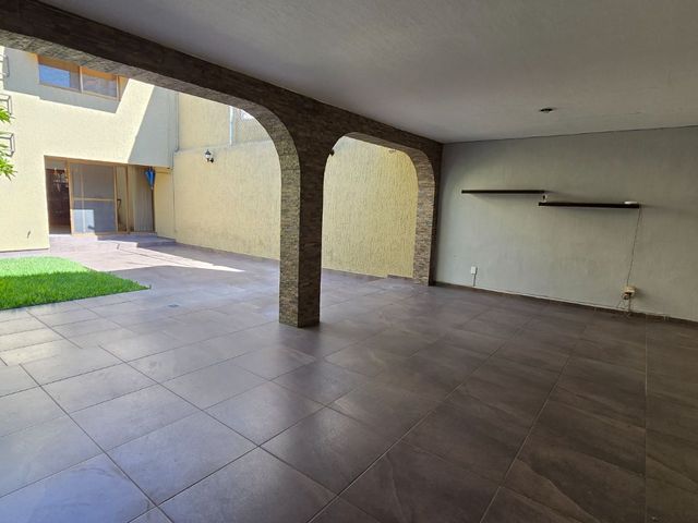 place photo 40