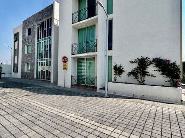 place photo 33