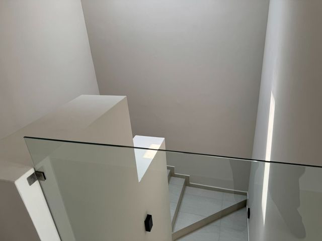 place photo 57