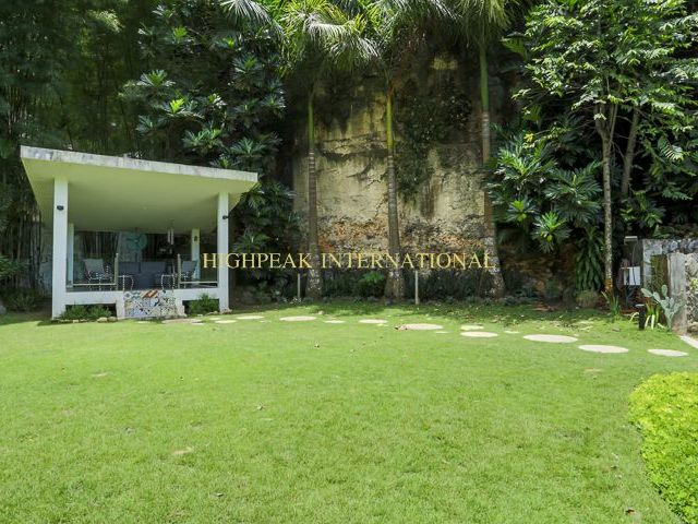 place photo 65