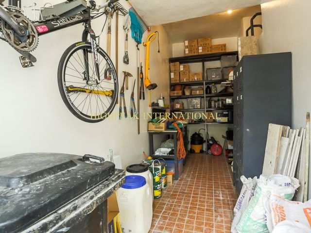 place photo 84