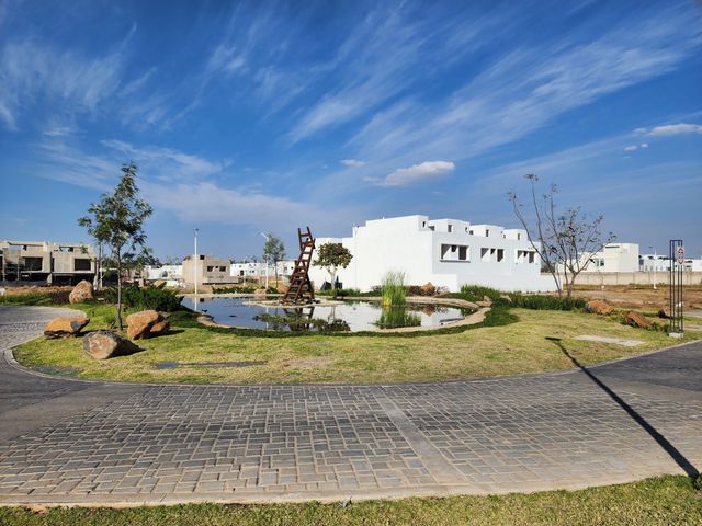 place photo 43