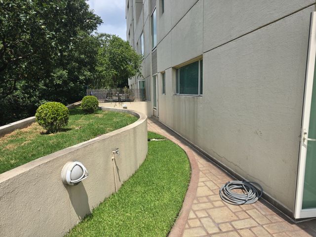 place photo 76