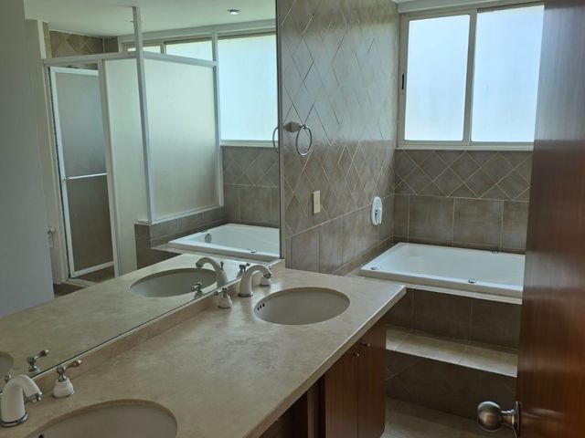 place photo 51