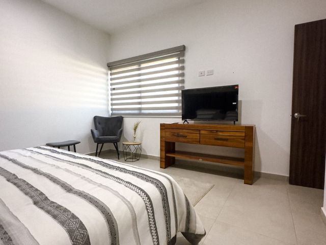 place photo 48