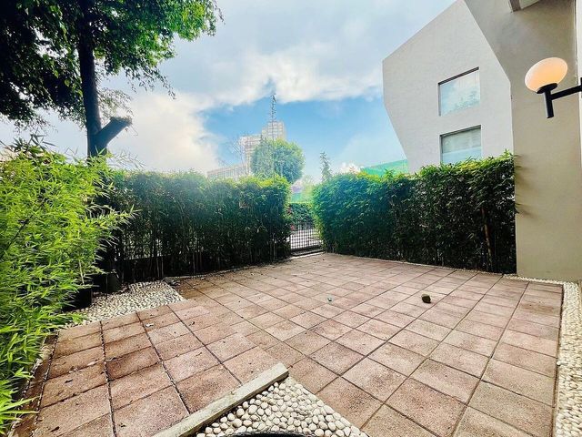 place photo 31