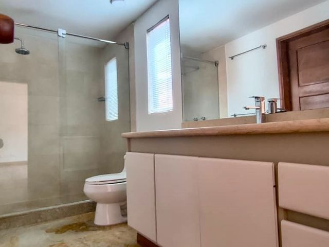 place photo 53
