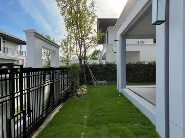 place photo 46