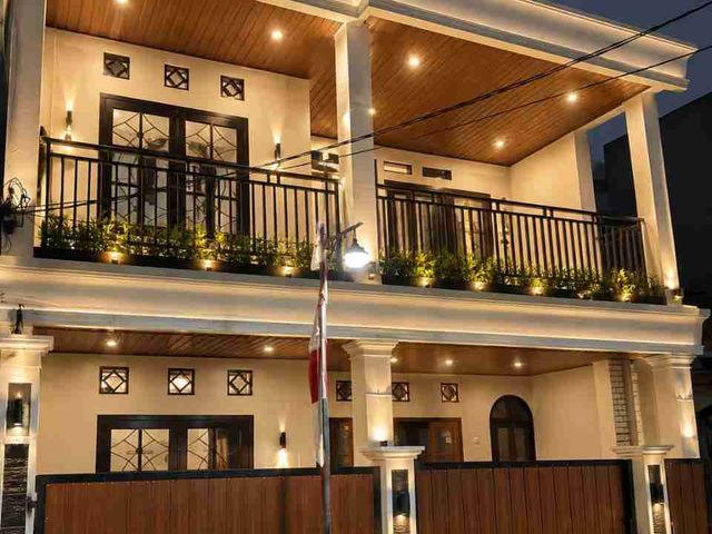 RUMAH  DIJUAL BARU RENOV LOKASI DIJATIMULYA BEKASI TIMUR