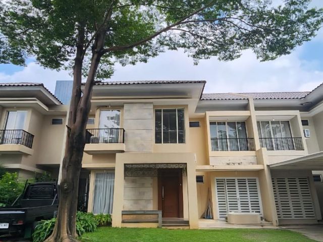 Dijual Rumah Lebar 12 Hadap Selatan Sutera Aruna - Renata Alam Sutera