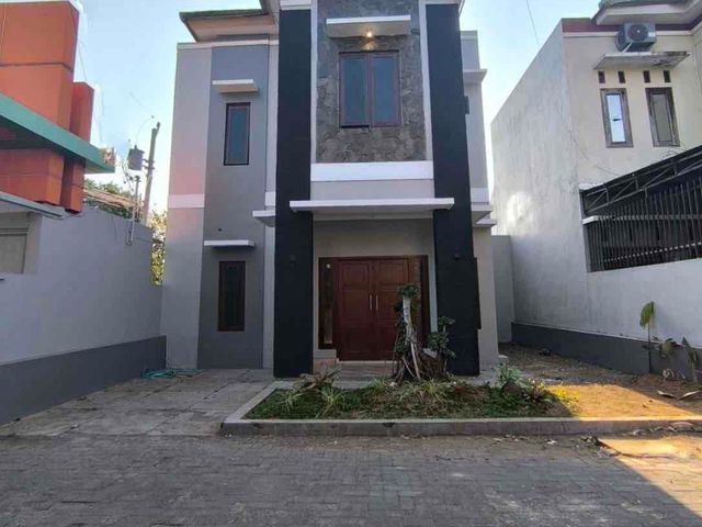 Rumah cluster 2 lt dekat Solobaru harga termurah