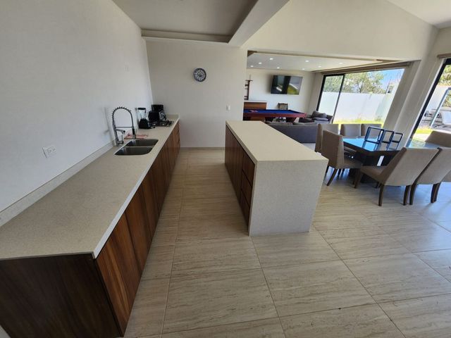 place photo 49