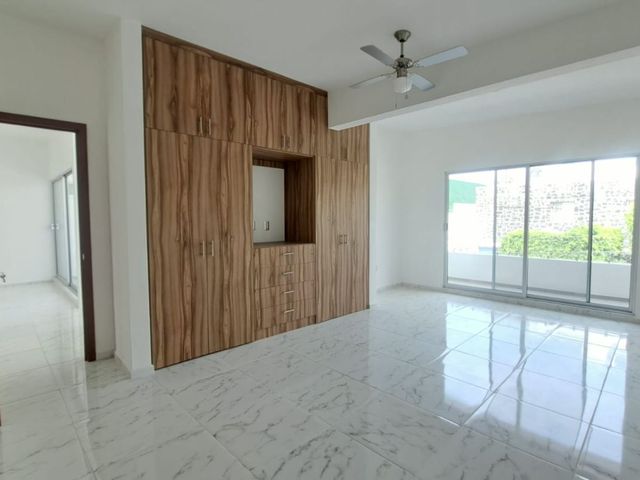 place photo 51