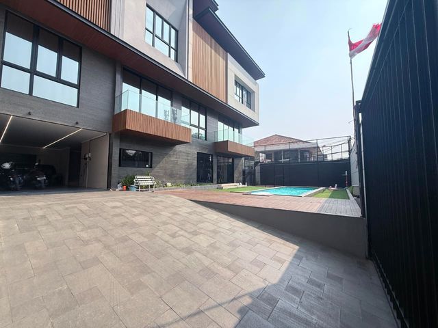 place photo 39