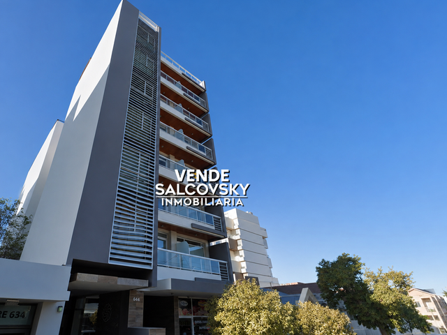 Departamento en Venta de 1 dormitorio con cochera en Puerto Madryn