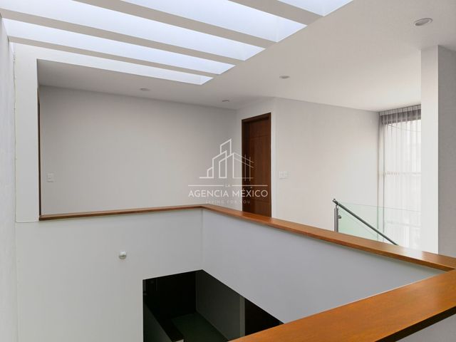 place photo 51