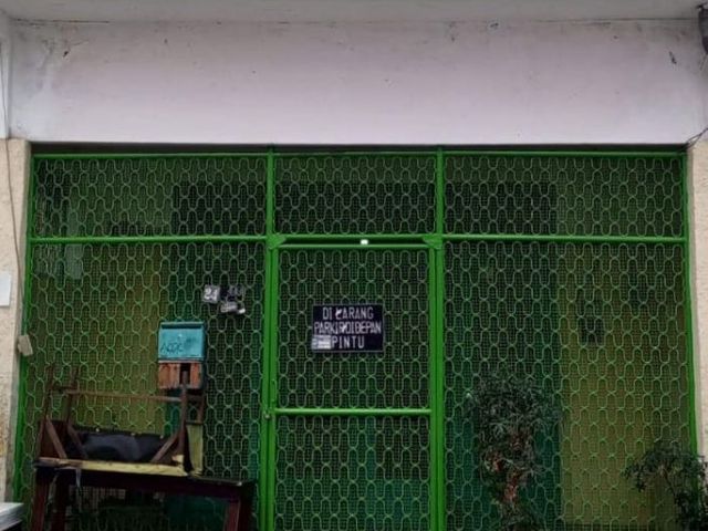 Rumah 2 Lantai Area Kapasan Row Jalan 2 Mobil