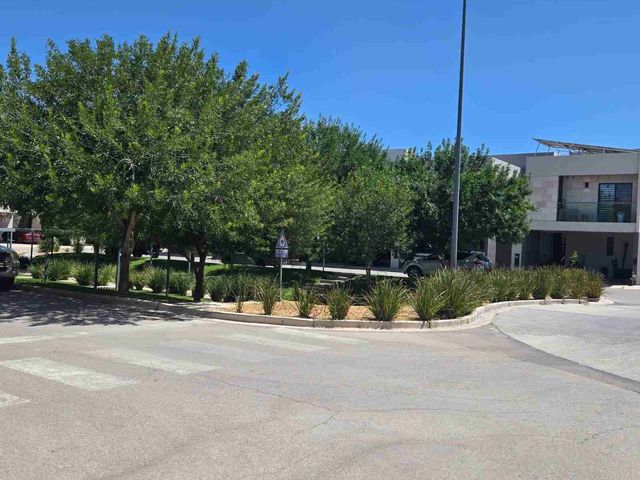 place photo 42