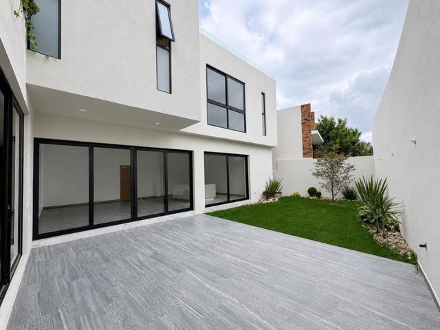 place photo 42