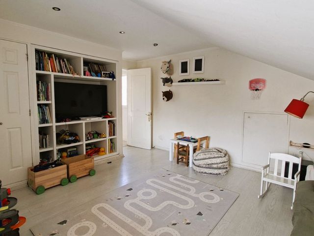 place photo 34