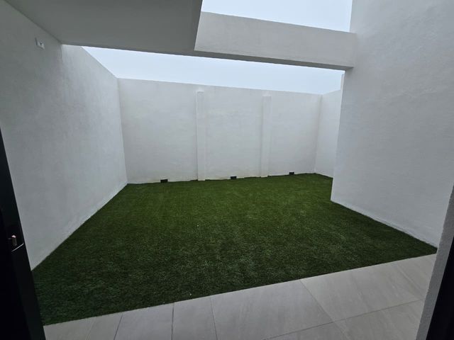 place photo 34