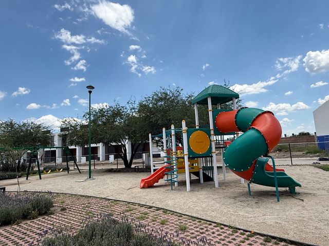 place photo 37
