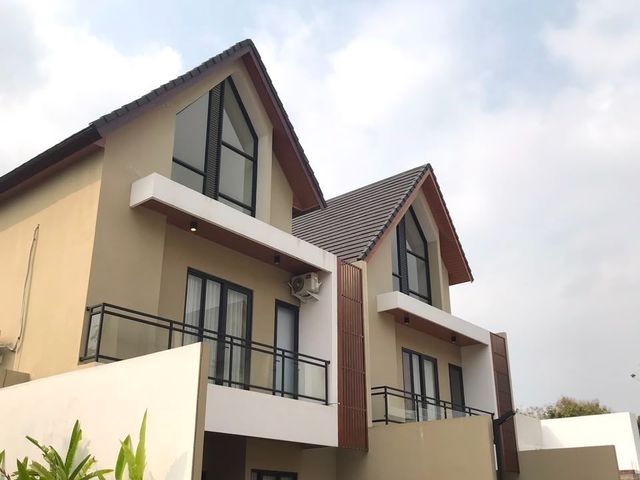 RUMAH 2 LANTAI SCANDINAVIAN DI KAWASAN EXCLUSIVE BISA KPR FREE BIAYA SAMPAI BALIK NAMA SHM DI PATI