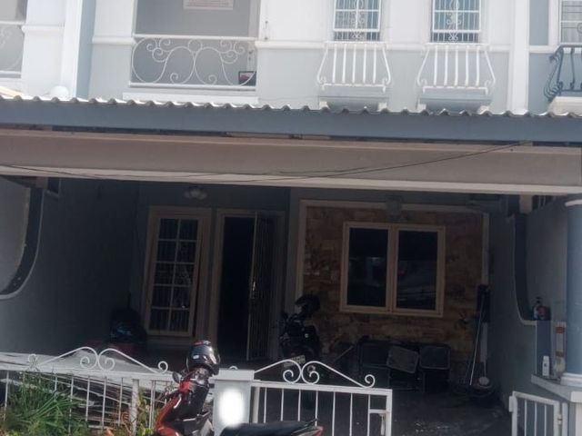 Disewakan Rumah Siap Pakai Di Bukit Gading Mediterania - Kelapa Gading