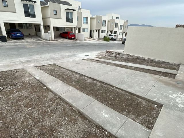 place photo 51