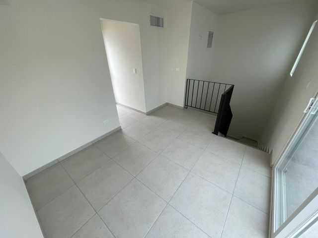 place photo 53