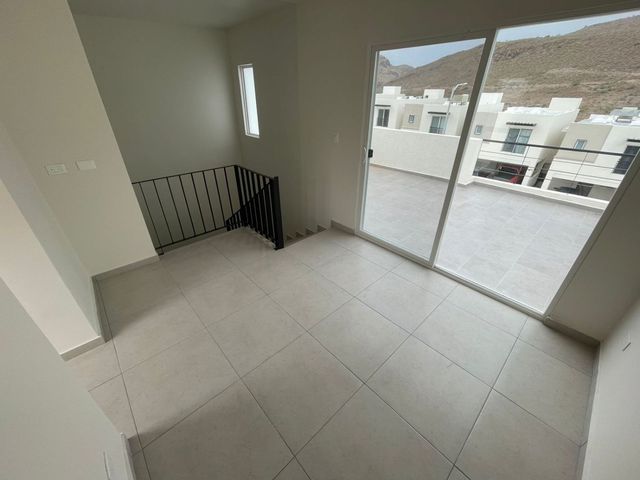 place photo 54