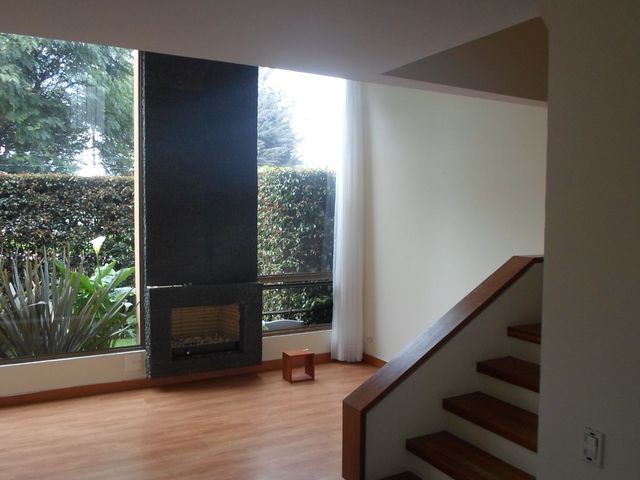 place photo 66