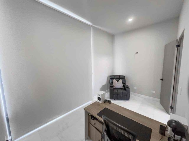 place photo 48