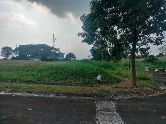 Lot for Sale in Lumira, Nuvali