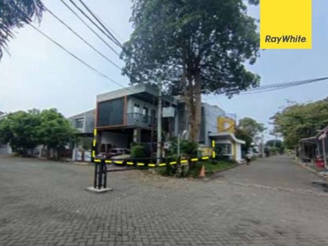 Dijual Rumah Strategis Wonorejo Rungkut Surabaya LT 128m2 SHM