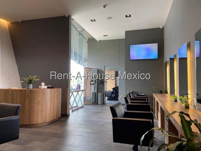 place photo 32