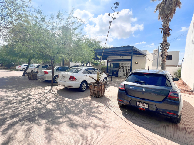 place photo 23