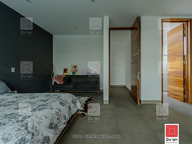 place photo 48
