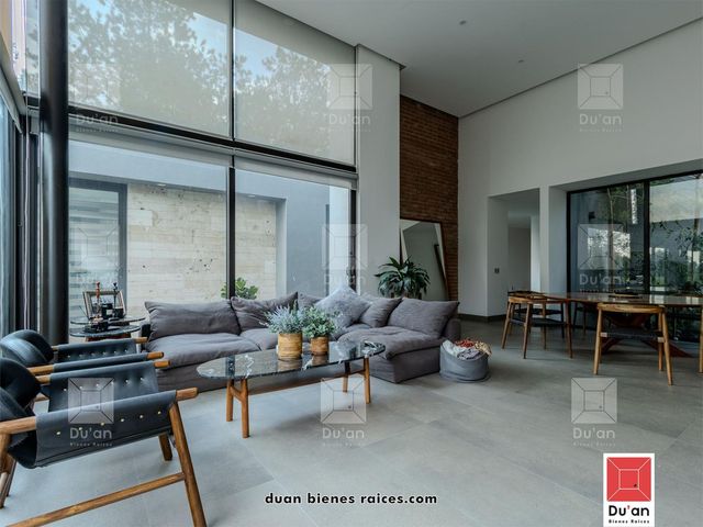 place photo 76