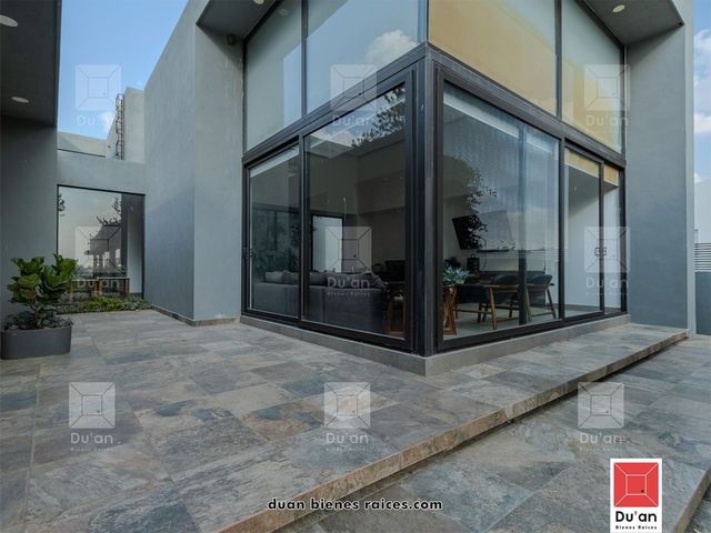 place photo 79
