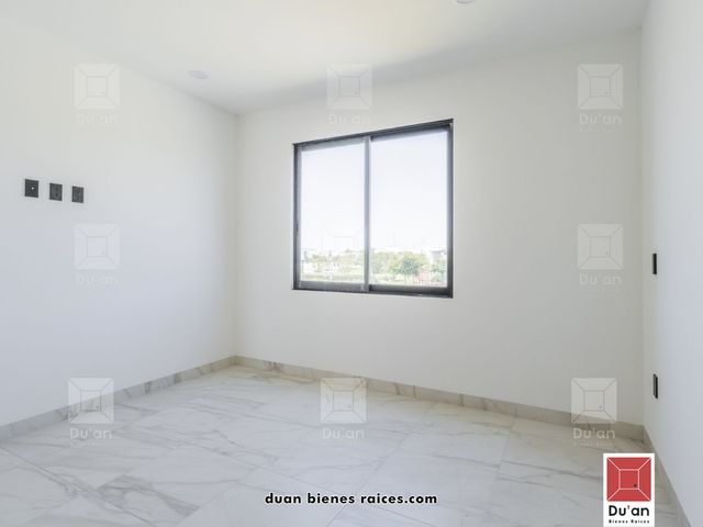 place photo 55