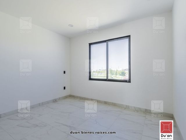 place photo 59